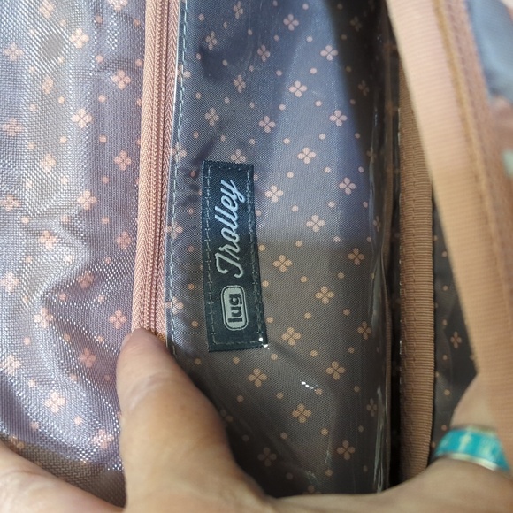 Lug Blush Camo Trolley Carryall Bag - Picture 9 of 12